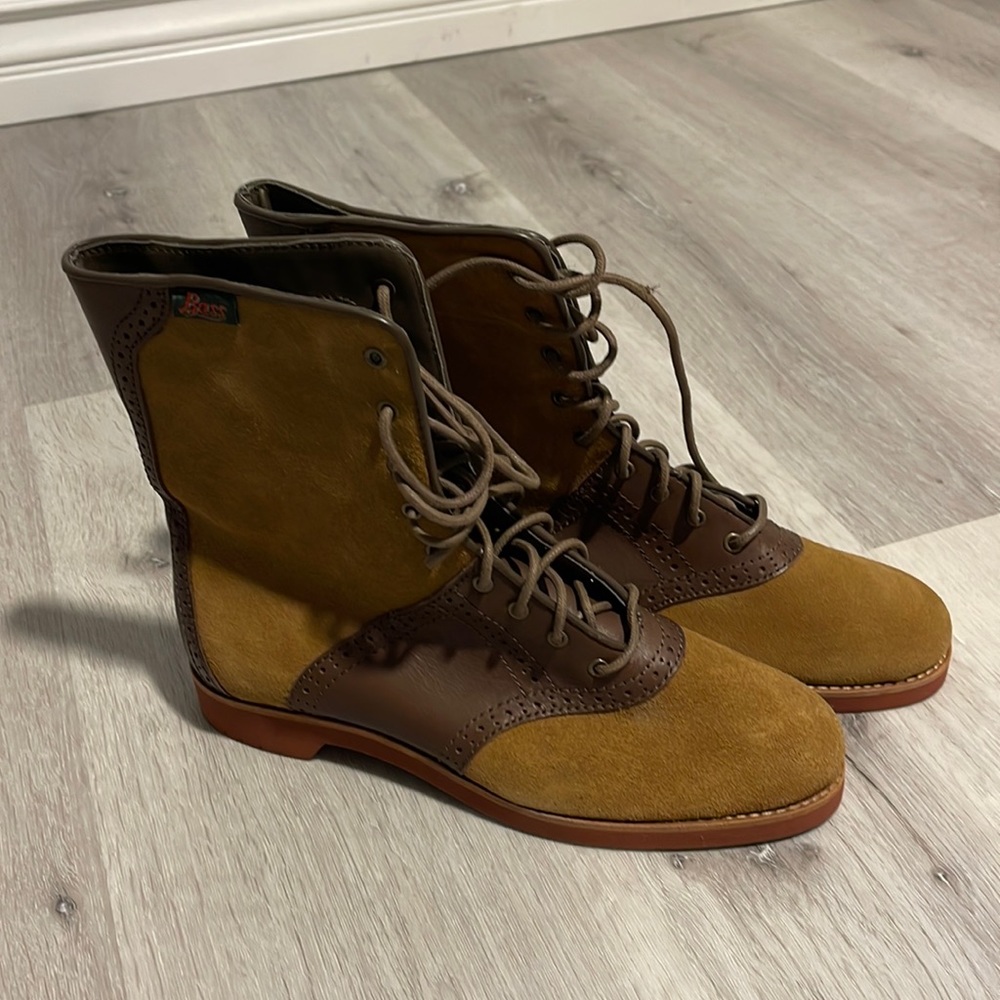 Bass boots